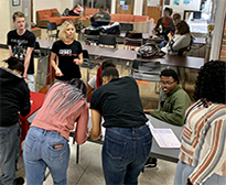 Cynthia Eaton runs student voter registration drive at the Eastern Campus, 2019